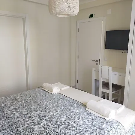 Konukevi Brisa Do Mar 2 - Consolacao 3*